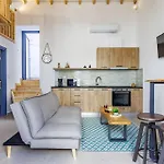 Agia Marina Loft *