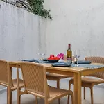 Agia Marina Loft *
