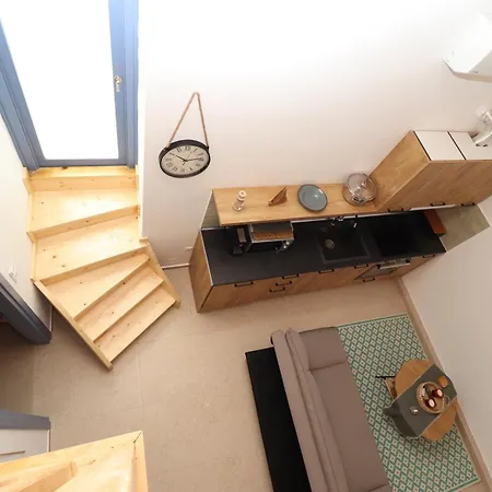 Apartment The Agia Marina Gem *
