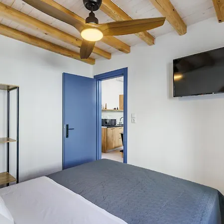 Agia Marina Loft سكوبيلوس تاون