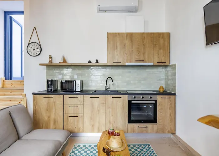 Agia Marina Loft Apartamento *